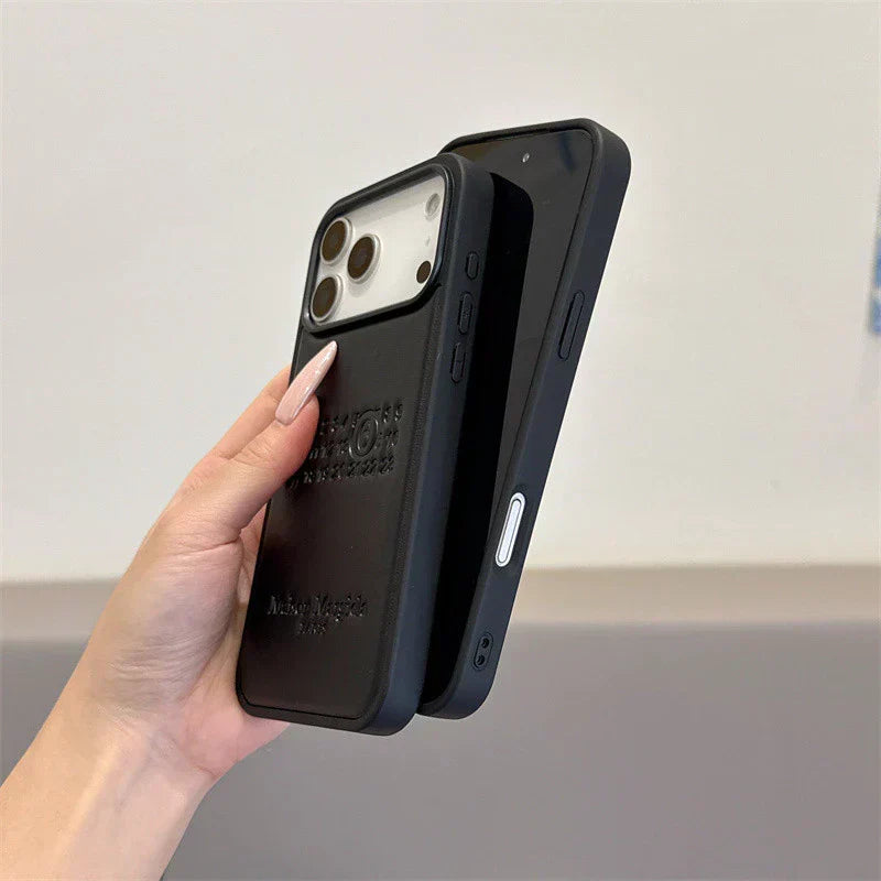 Luxe Minimalist Leather Case �iPhone 13�7