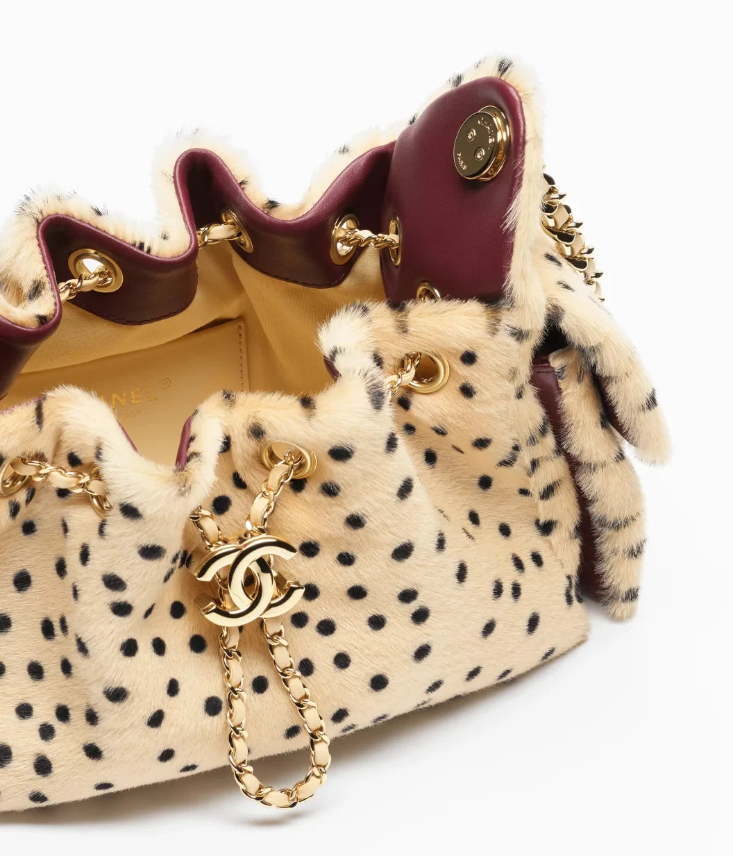 CC 25 Small Handbag Grained Calfskin & Gold-Tone Metal Bag