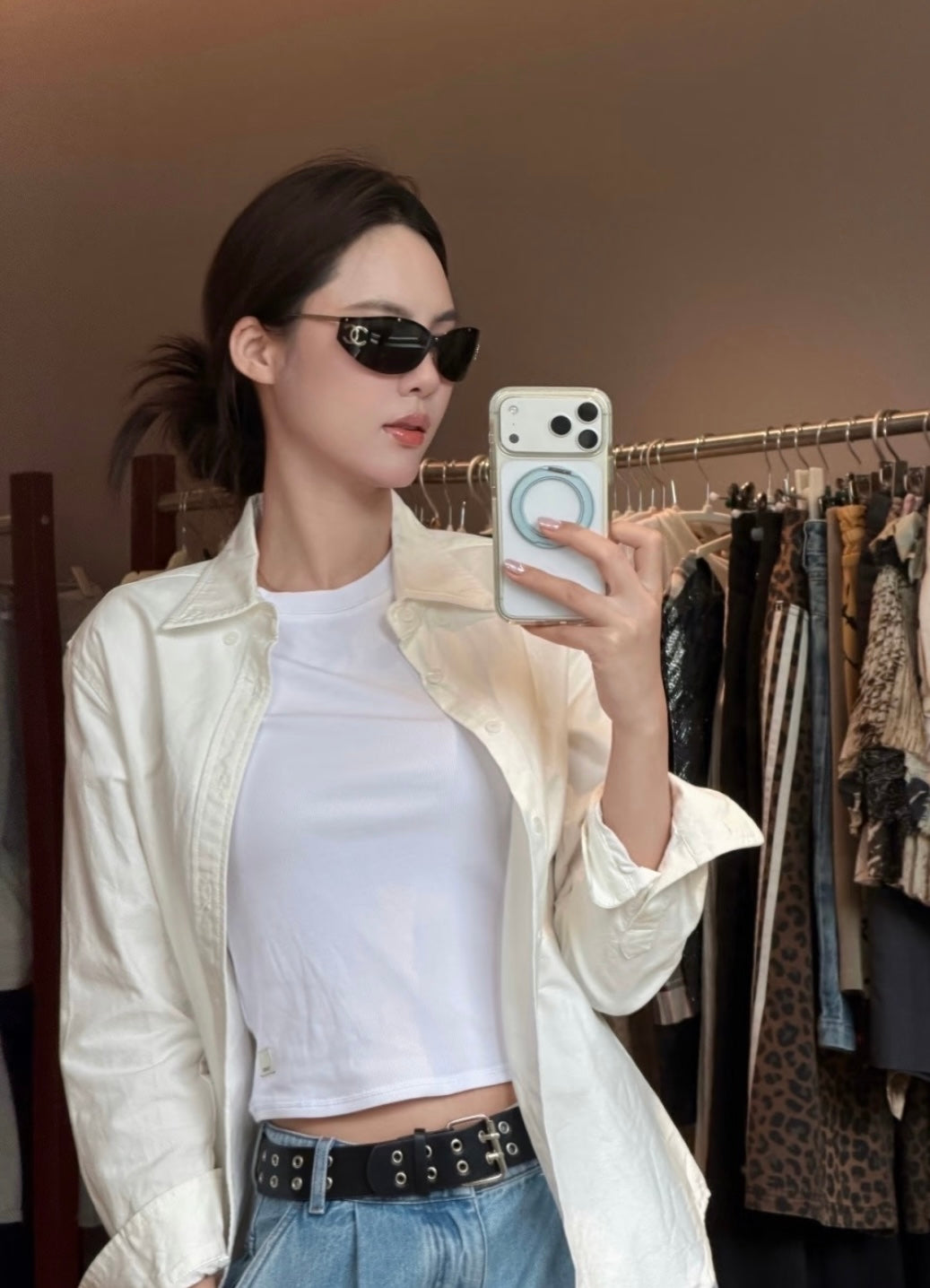 Minimalist frameless design sunglasses