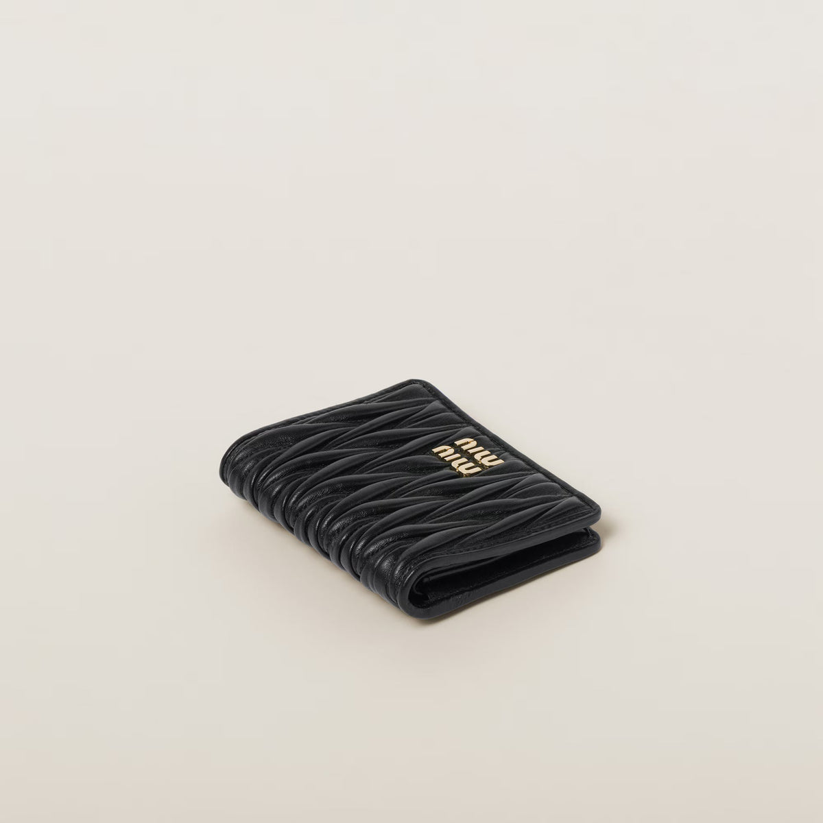 Refined Luxury Small Wallet | Quilted Texture