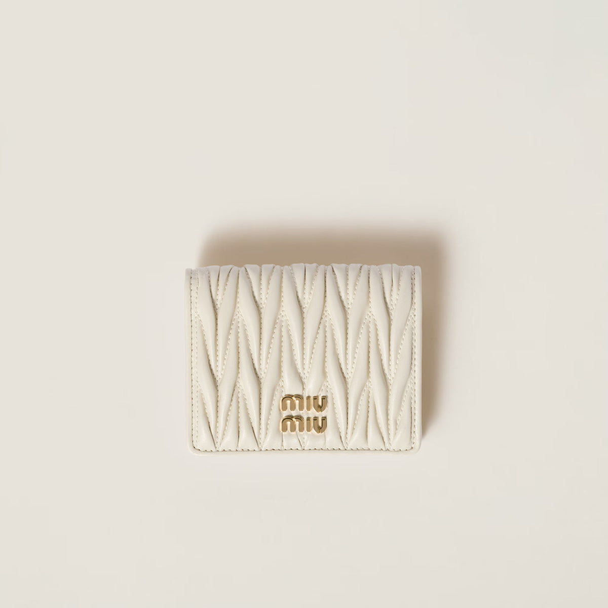 Refined Luxury Small Wallet | Quilted Texture